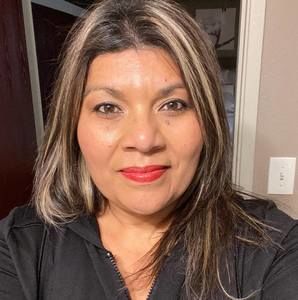 Meet your Posher, Ana